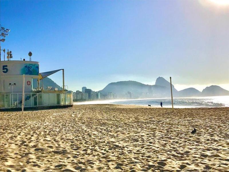 Apartamento Copacabana: Ape Exclusivo, Seguro, Wi-fi, 3 Pess Rio de Janeiro