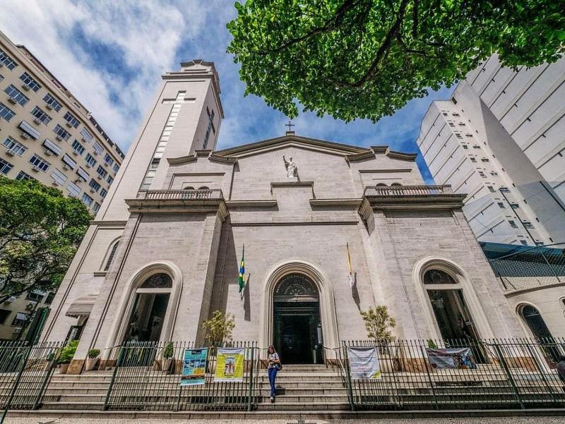Apartamento Copacabana: Ape Exclusivo, Seguro, Wi-fi, 3 Pess Rio de Janeiro